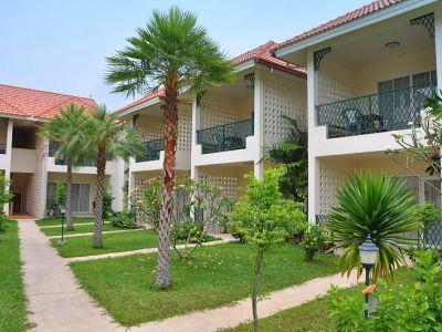 Casuarina Jomtien Hotel- Baramie Residence Bagian luar foto